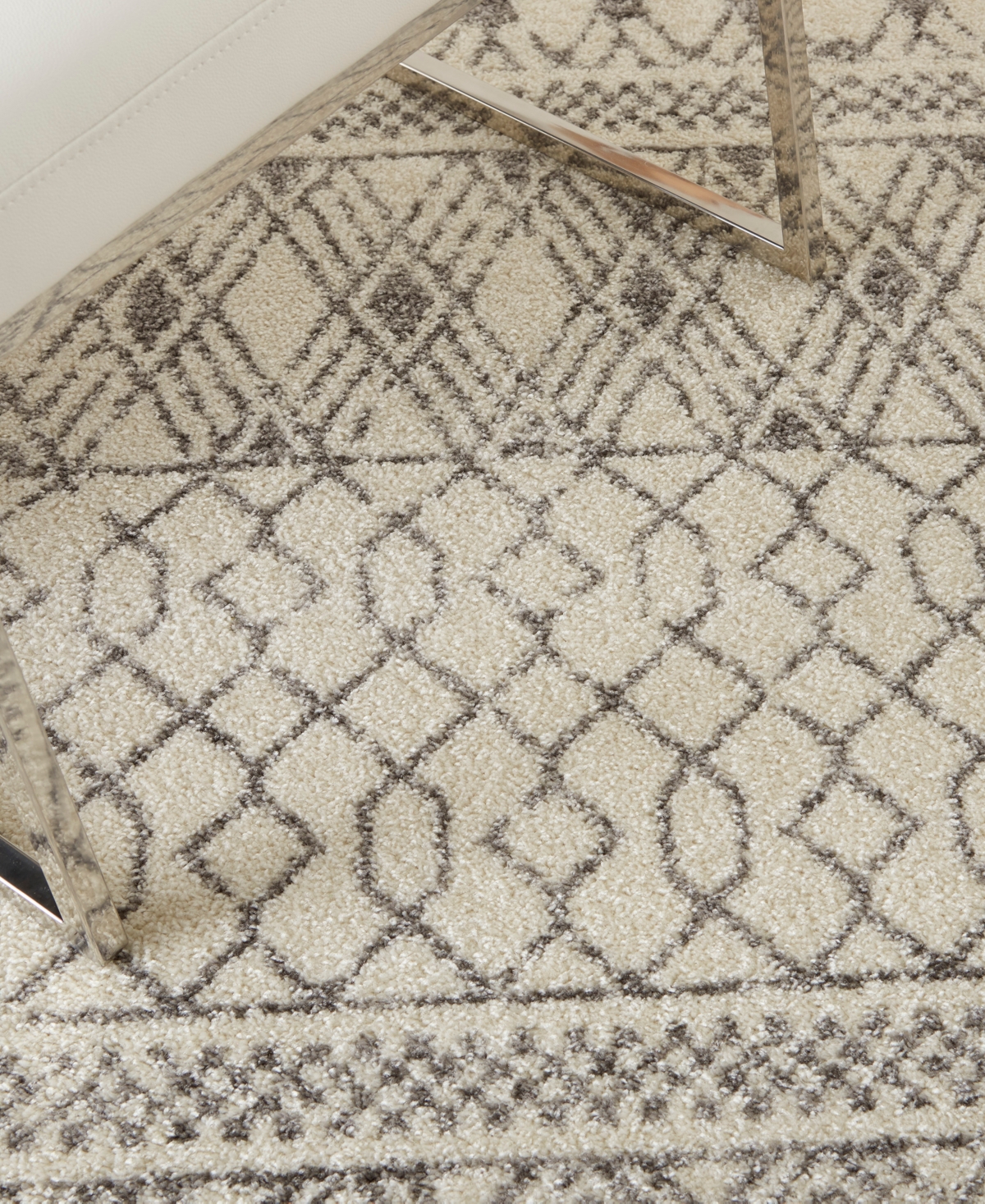 Nourison Home Passion PSN43 5'3"x7'3" Area Rug