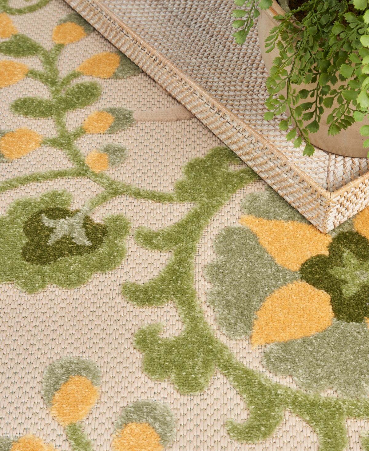 Nourison Home Aloha Alh17 5'3"x7'5" Area Rug In Ivory,moss