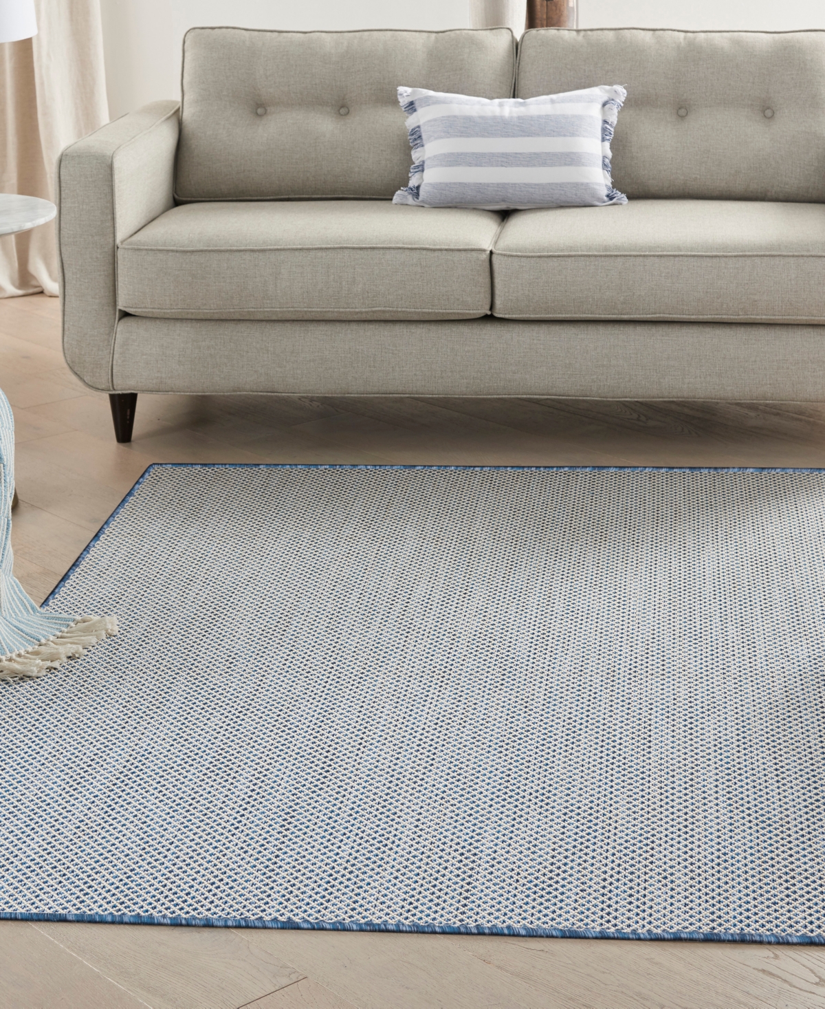 Nourison Home Courtyard Cou01 5'x7' Area Rug In Ivory,blue