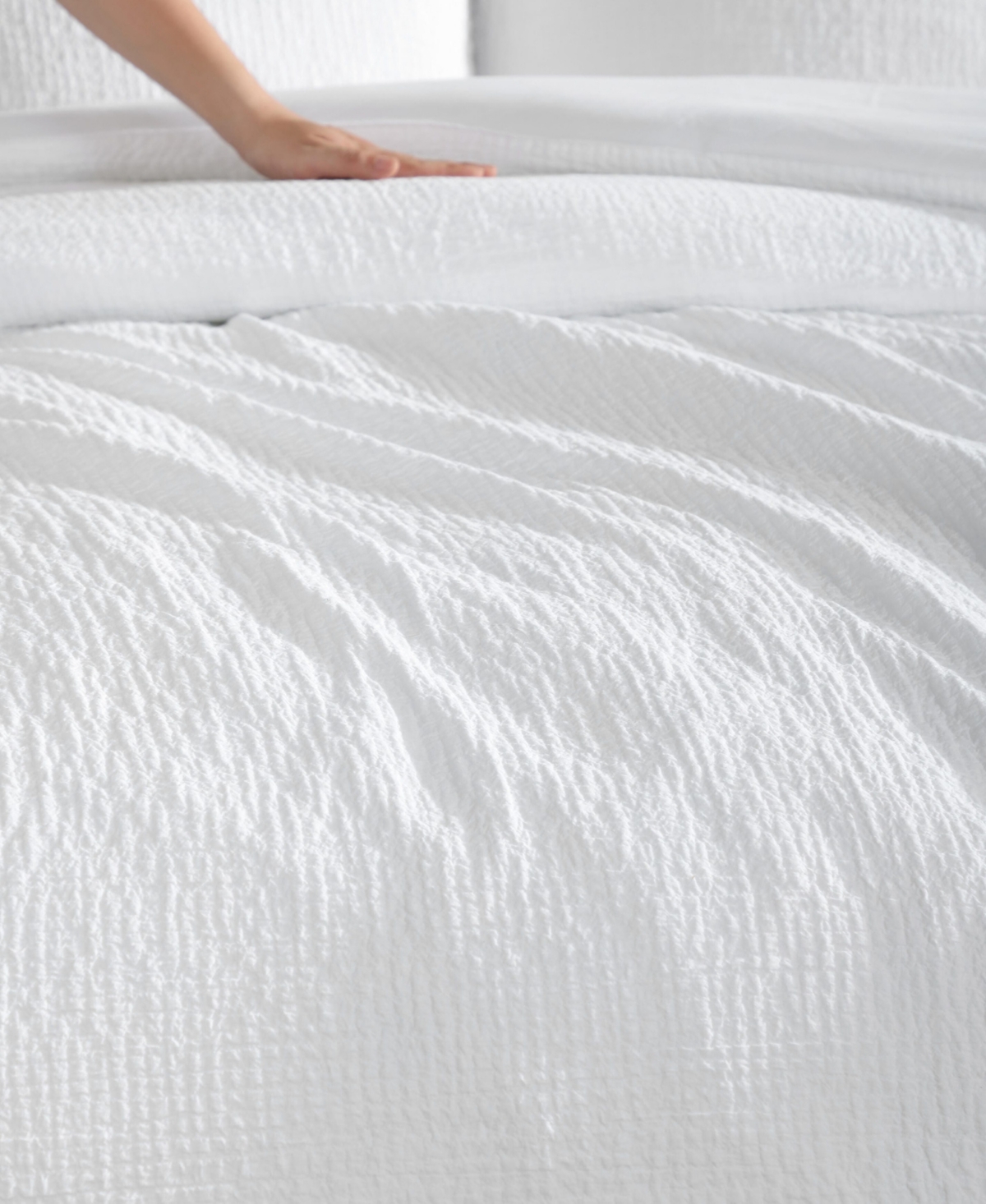 Shop Vera Wang Puckered Texture 3-pc. Duvet Cover Set, Queen In White