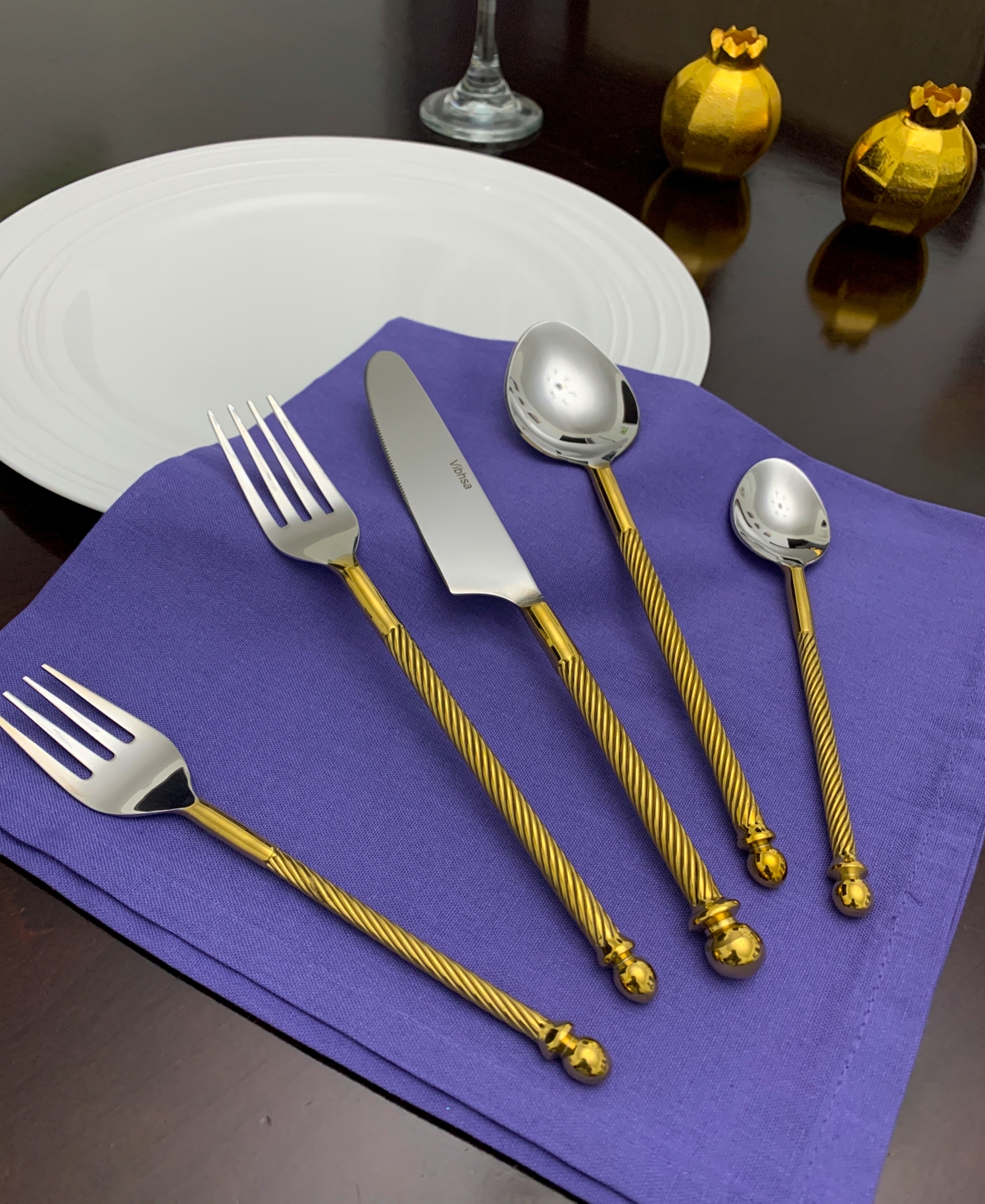 VIBHSA SWIRL 20-PC. FLATWARE SET, SERVING FOR 4 