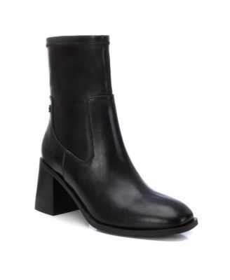 Women's Casual Booties By XTI