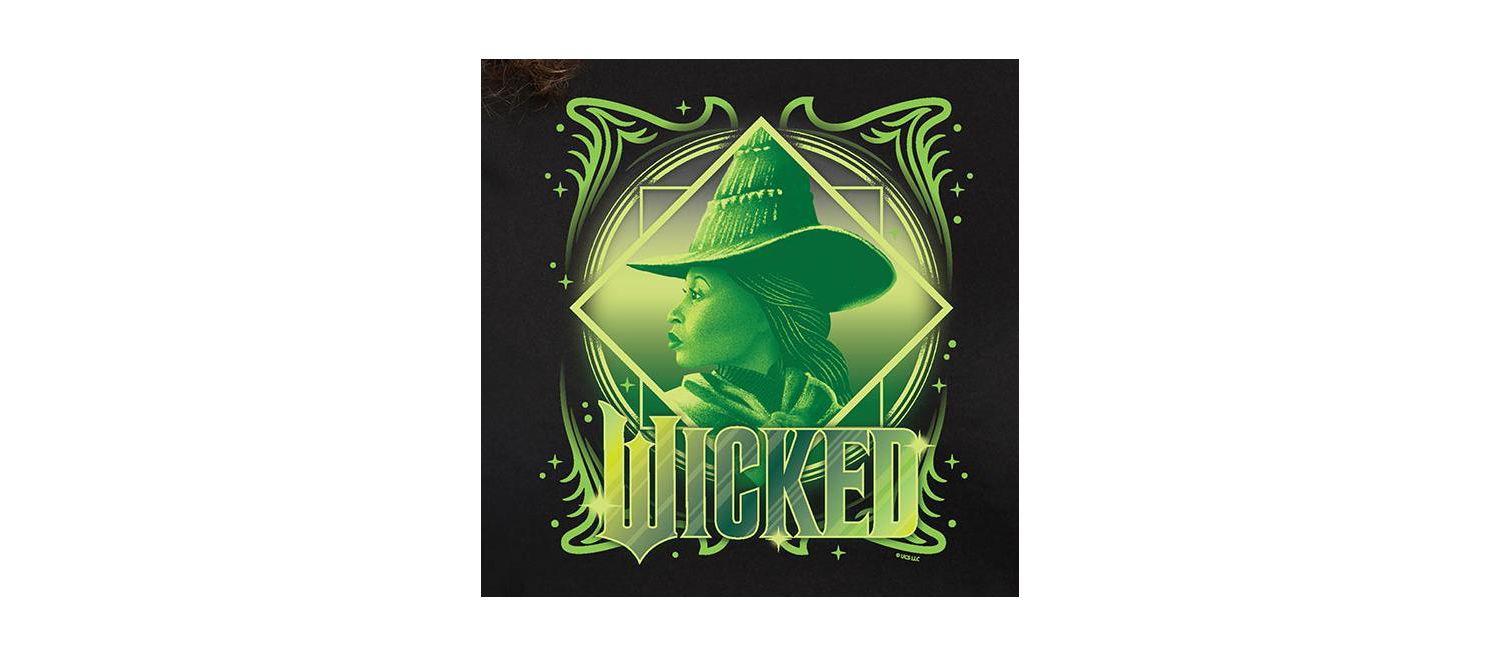 Plus Size Wicked Elphaba Graphic Crew Neck T-Shirt