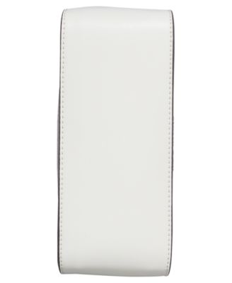 Fay Signature Adjustable Crossbody with Magnetic Top Closure