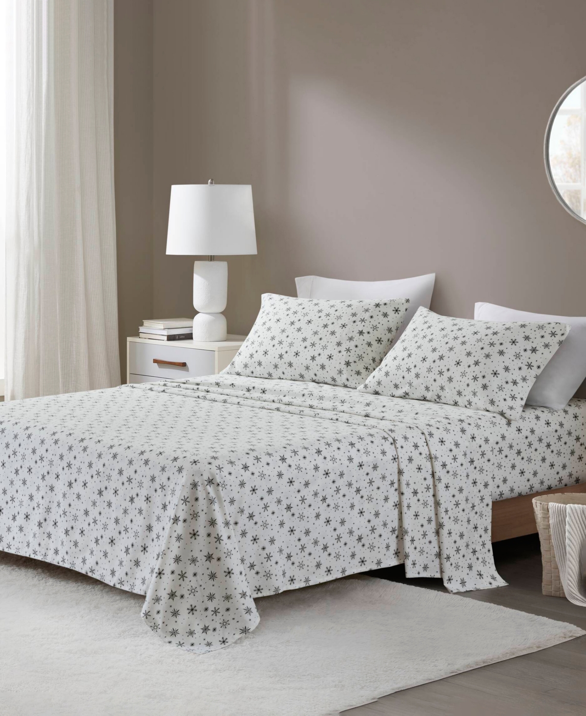 Beautyrest Extra Deep Pocket Cotton Flannel 4-pc. Sheet Set, California King In Black Snowflakes