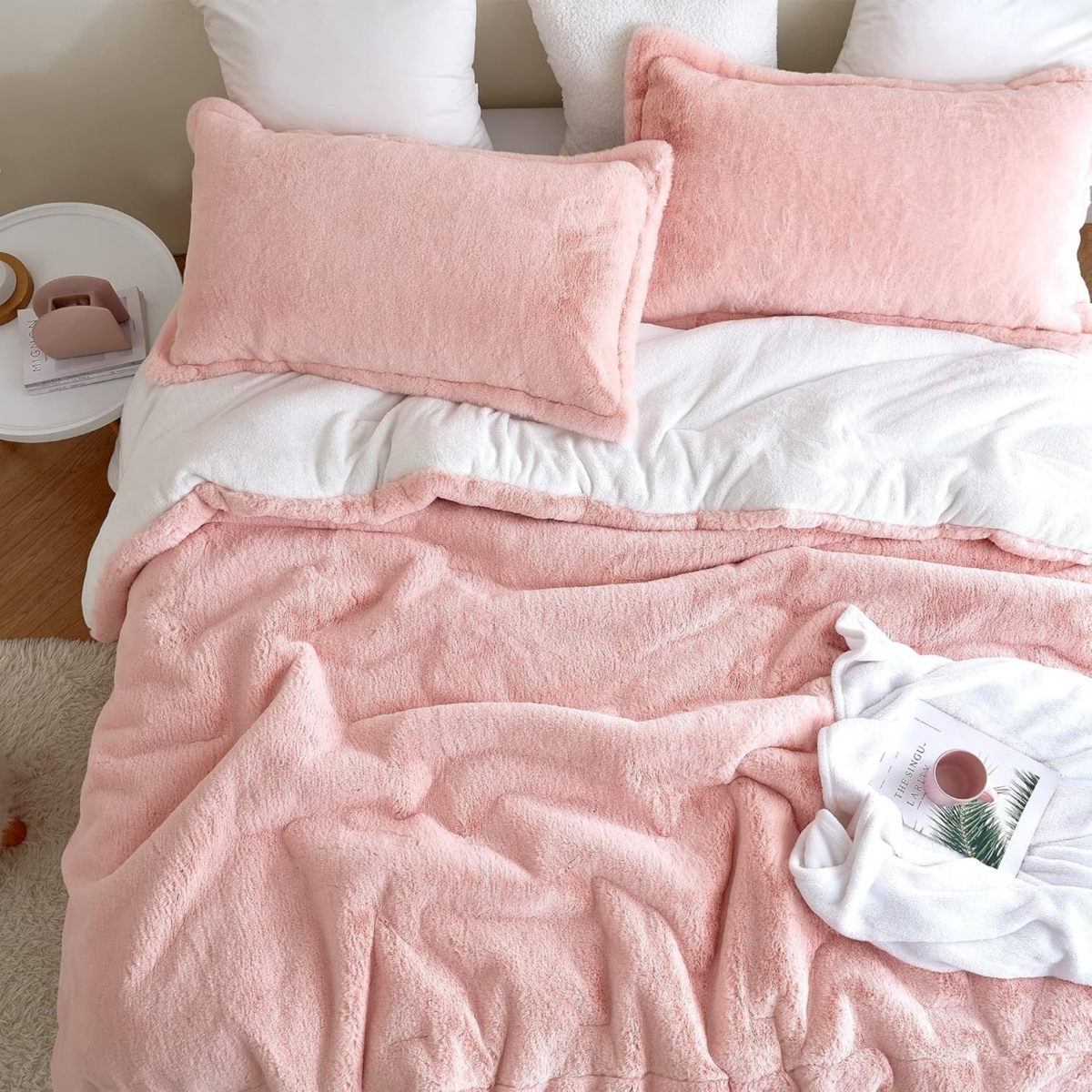 Coma Inducer Chunky Bunny Oversized Comforter Set -- Rose quartz