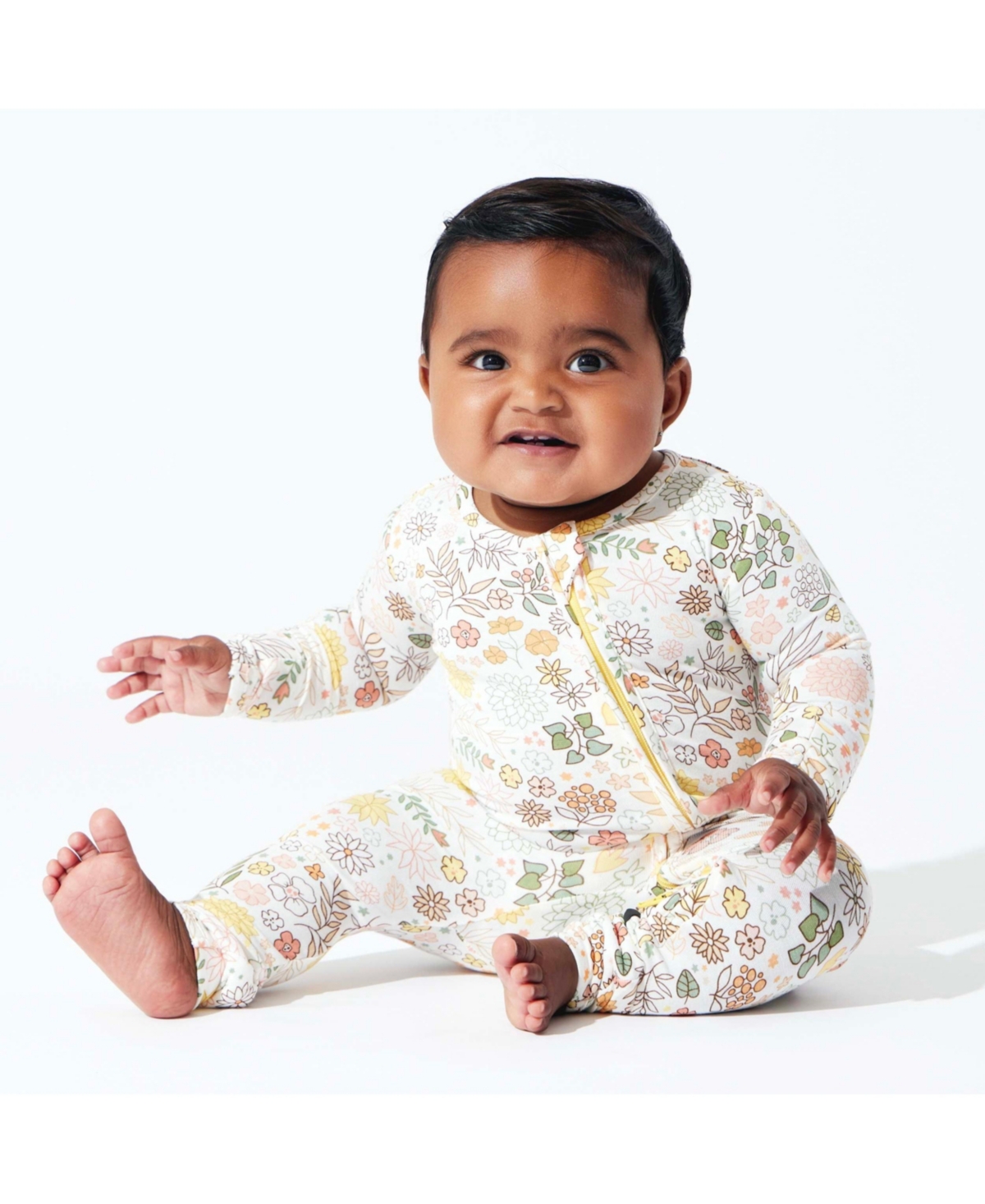 Bellabu Bear Baby Girls BabyConvertible Footie - Fall floral