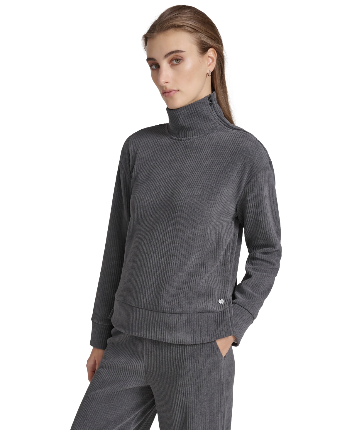 Marc New York Andrew Marc Sport Women's Chenille Ribbed Turtleneck Sweater In Onyx