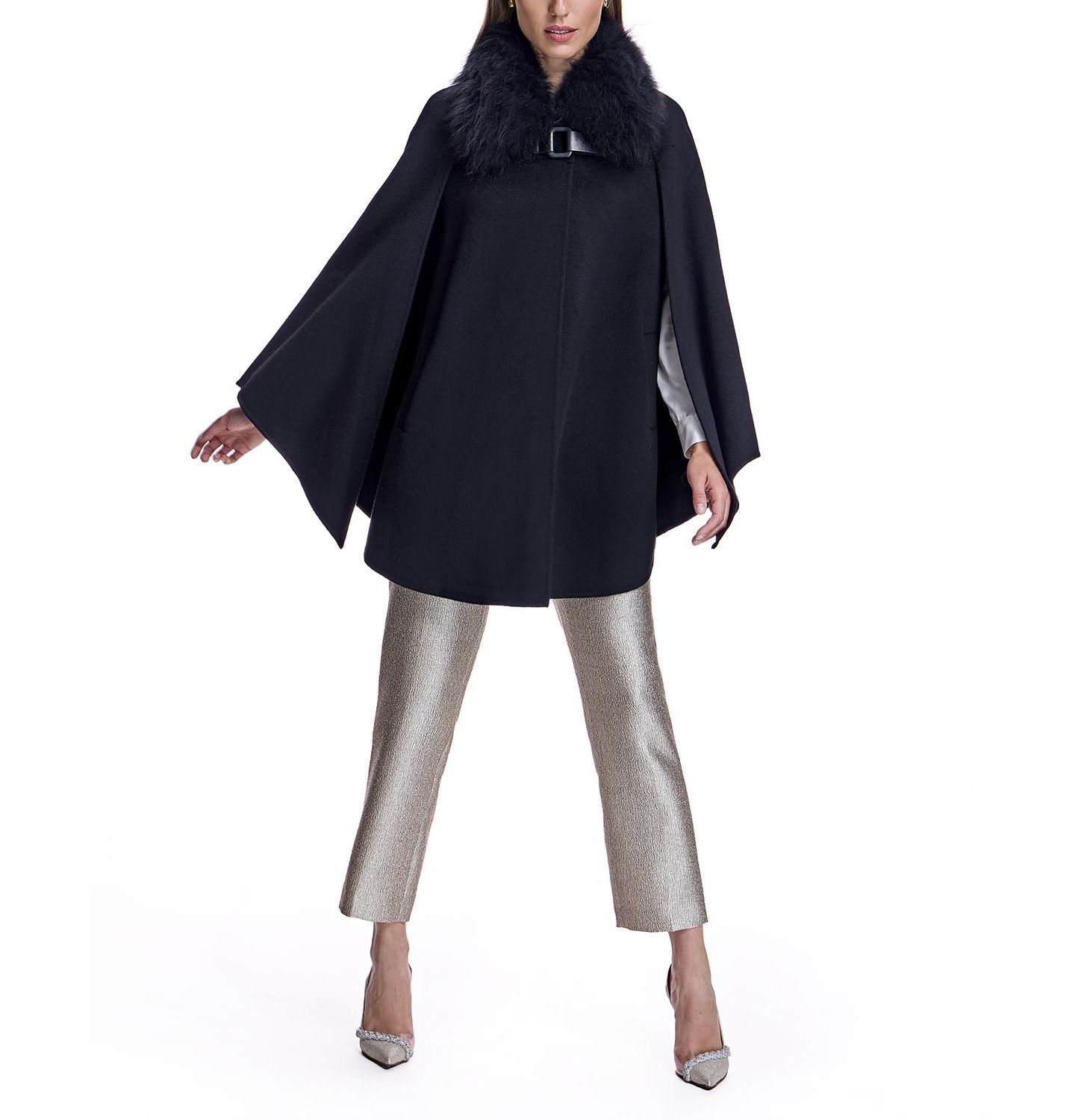 Женская накидка Julia & Stella By Maximilian Cashmere Cape with Buckle Detail, цвет: Чёрный — фото 5