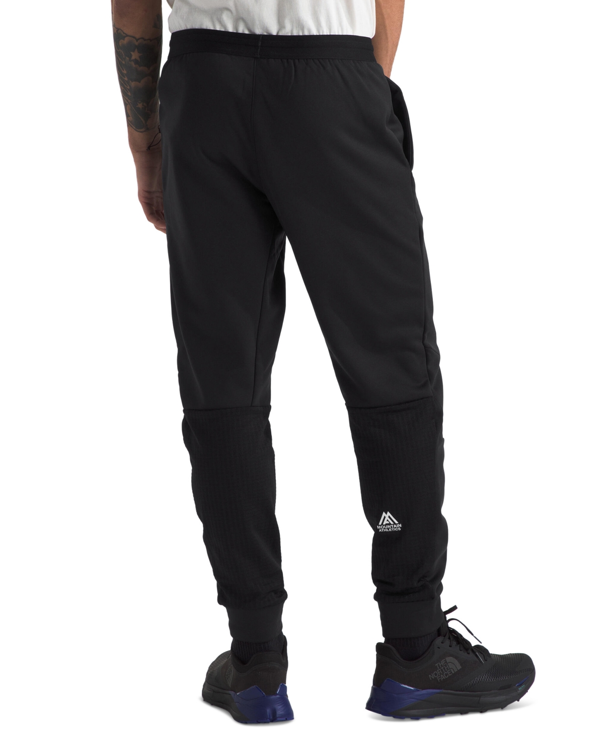 Shop The North Face Men's Mountain Athletics Fleece Pant In Tnf Black