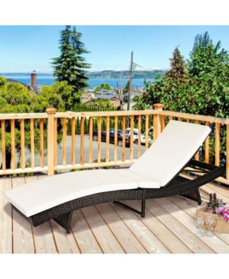 Patio Folding Chaise Lounge with 5 Adjustable Levels and Cushion