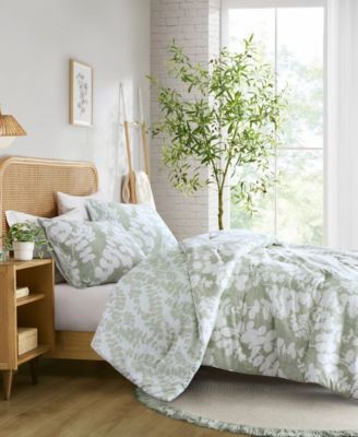 Aria Floral Print Reversible 3-Pc. Comforter Set, Full/Queen