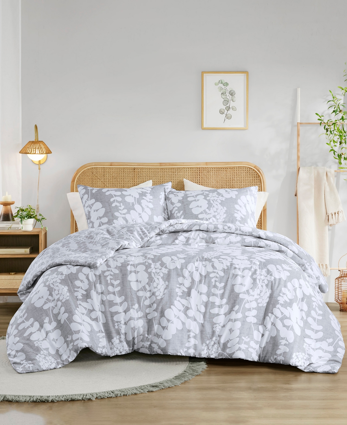 510 Design Aria Floral Print Reversible 2-pc. Comforter Set, Twin/twin Xl In Gray