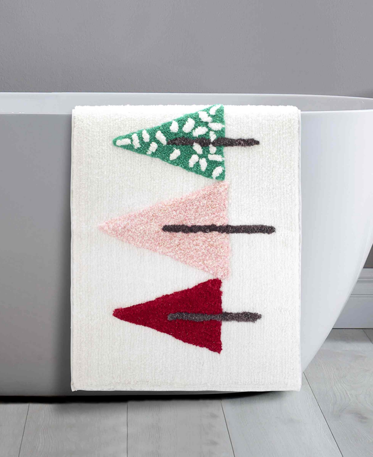 NICOLE MILLER CHIC TREE RUG, 30" X 20" 