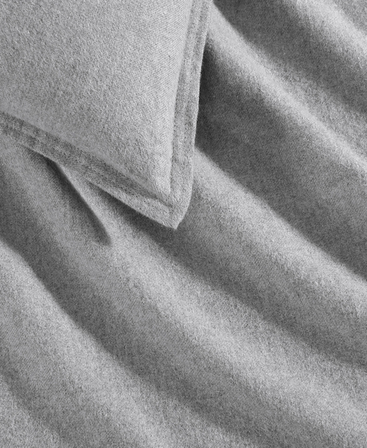 CALVIN KLEIN MELANGE FLANNEL 3-PC. COMFORTER SET, KING 