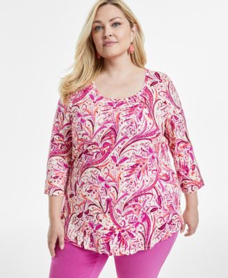 JM Collection - Plus Size 3/4-Sleeve Feathered Whimsy Top
