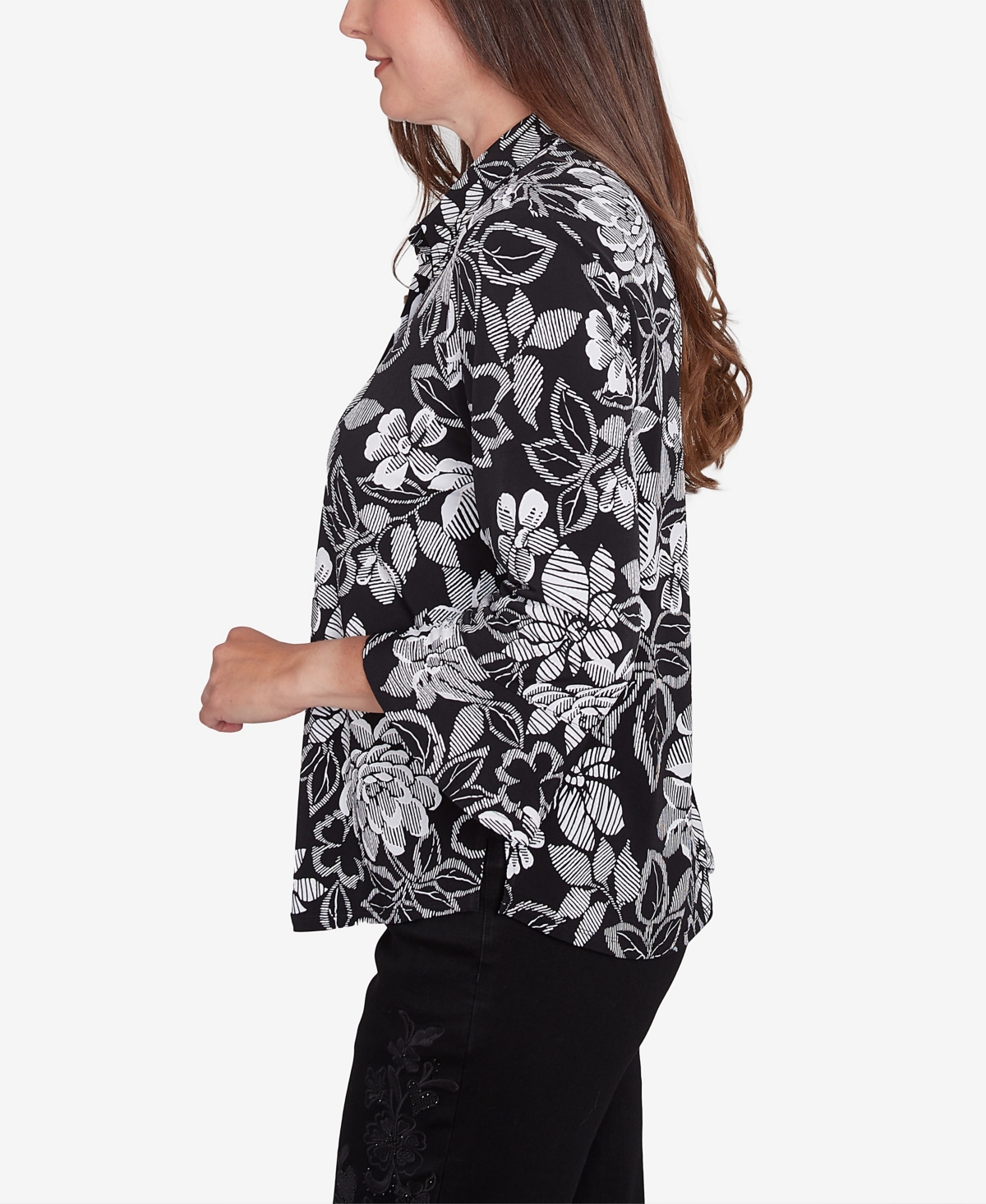 Alfred Dunner Petite Floral Puff Print Button Down Top In Black,white
