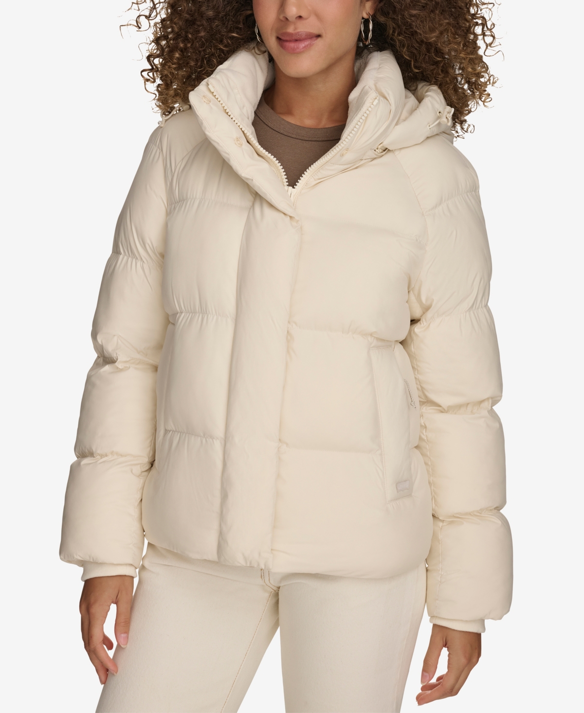 Levi's Women's Quilted Hooded Puffer Jacket In White