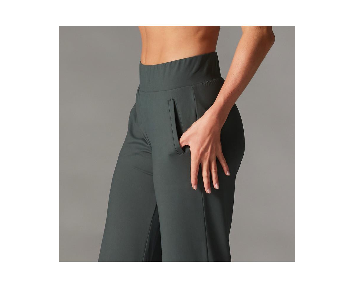 Tavi Women's Brushed Tec Knit Wide Leg Pant