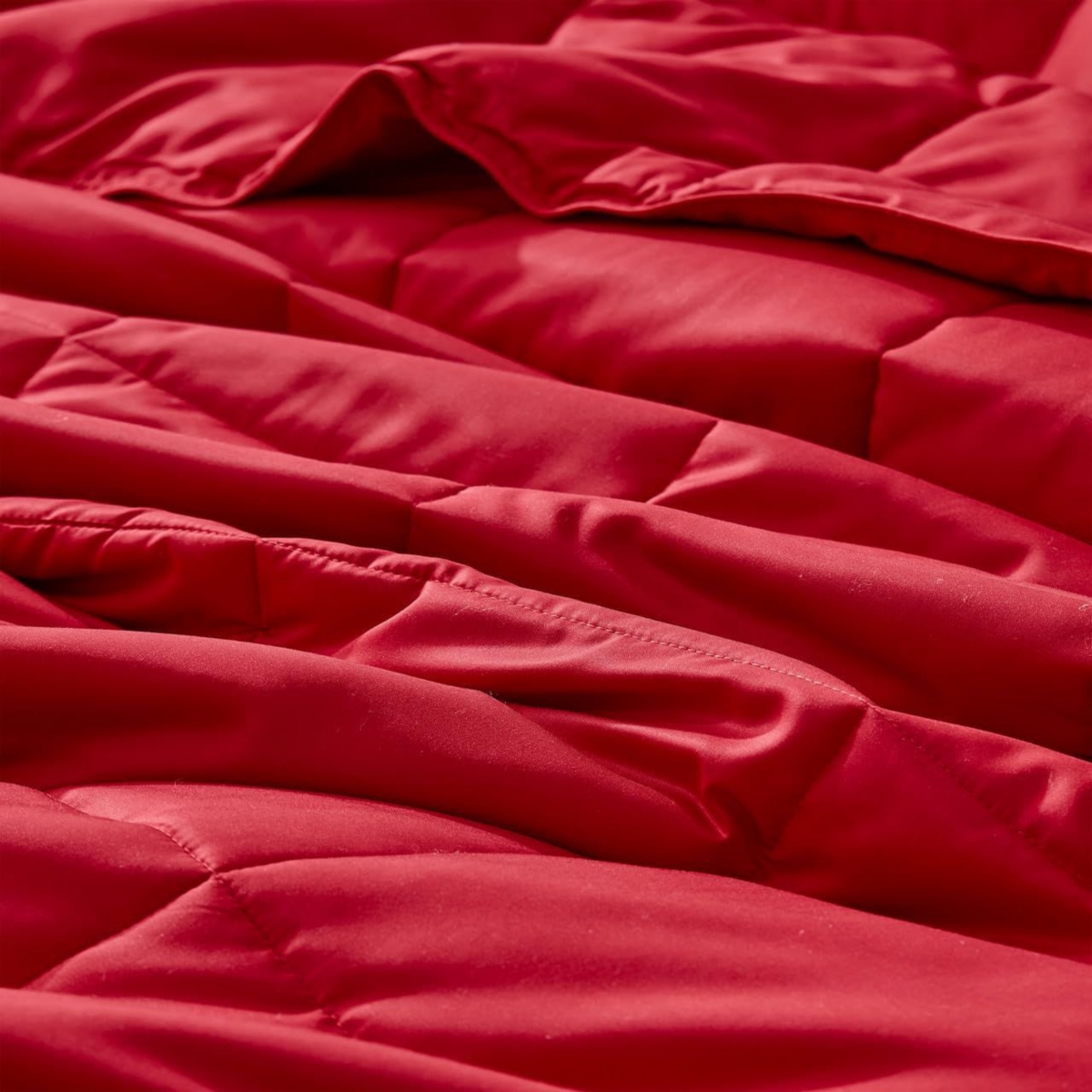 Menopleasing - Coma Inducer Oversized Cooling Comforter Set - Barbados Cherry