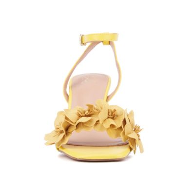 Women's Gwendolyn Kitten Heels