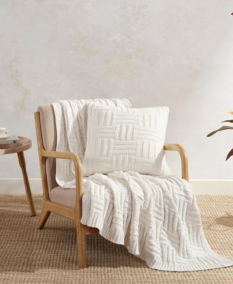 Chain Basket Knit Decorative Pillow, 20" x 20"