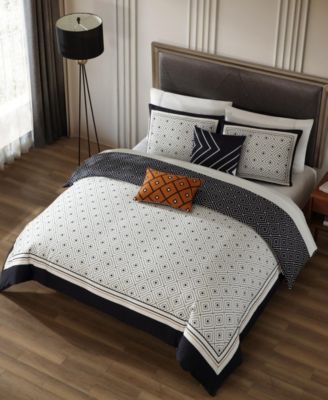 Geometric Black & White Bedding 220 Thread Count 100% Cotton Sateen 5 Piece Reversible King Comforter Set