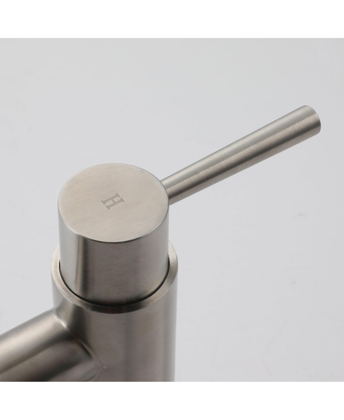 Mondawe 3-Hole Pull-Down Sprayer Kitchen Faucet with Side Sprayer