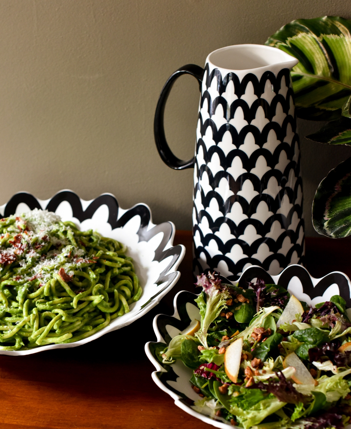 Coton Colors Arabesque Pedestal Pitcher In Black