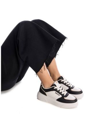 Women's Casual Sneakers By XTI