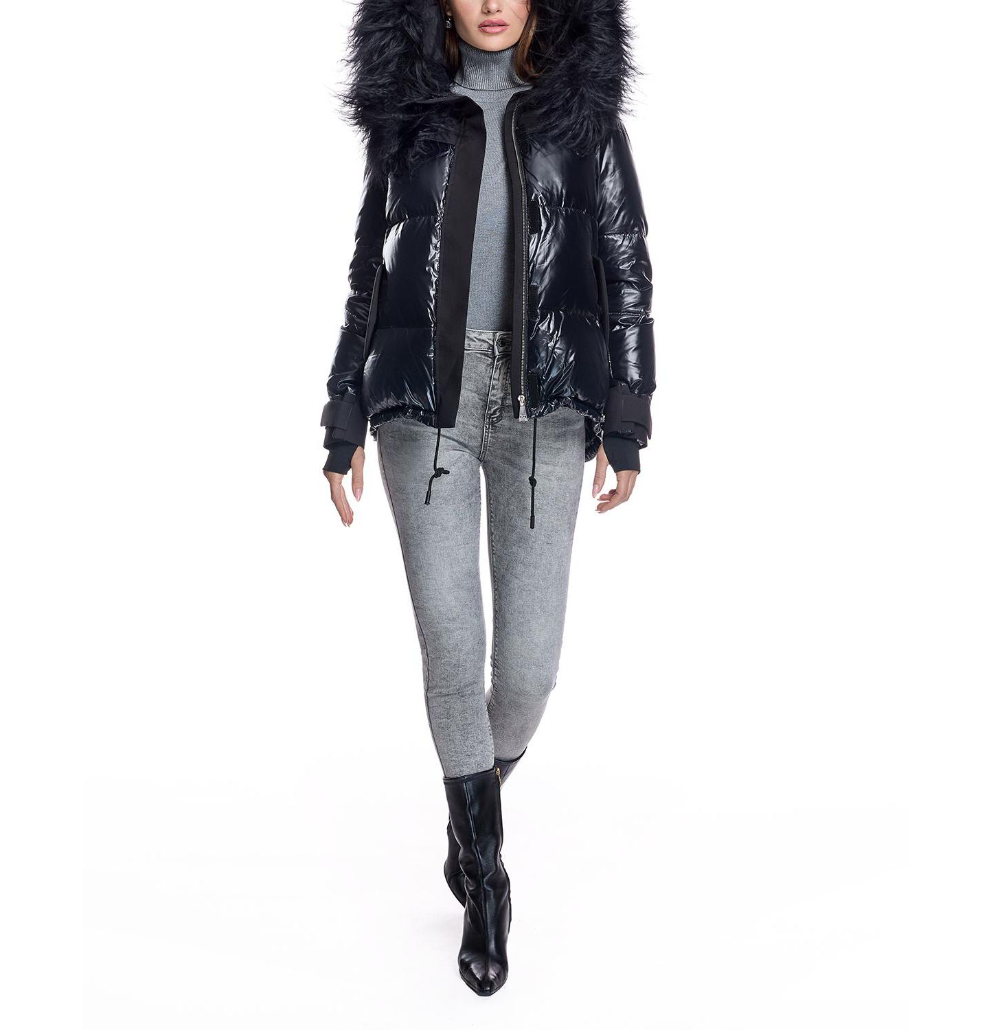Женская куртка Julia & Stella By Maximilian Nylon Jacket with Fur Trimmed Hood, цвет: Чёрный — фото 3