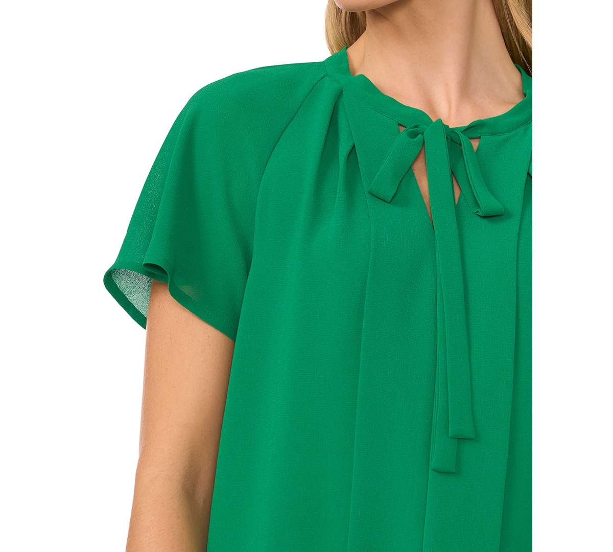 Shop Cece Women's Raglan Flutter-sleeve Pleated Bow Blouse In Lush Green
