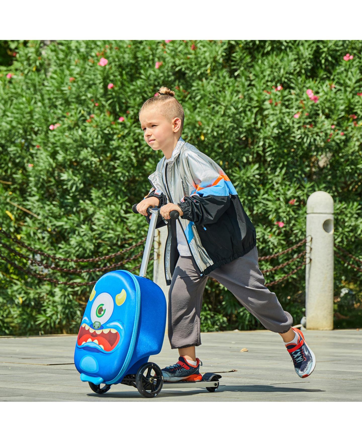 Детская игрушка GoPowerBike GoVoyage 3-Wheel Kids Luggage Scooter with Light-Up Wheels, цвет: Синий — фото 5