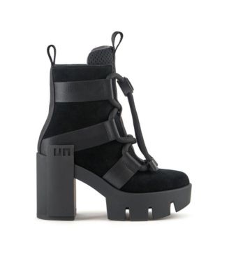 United Nude