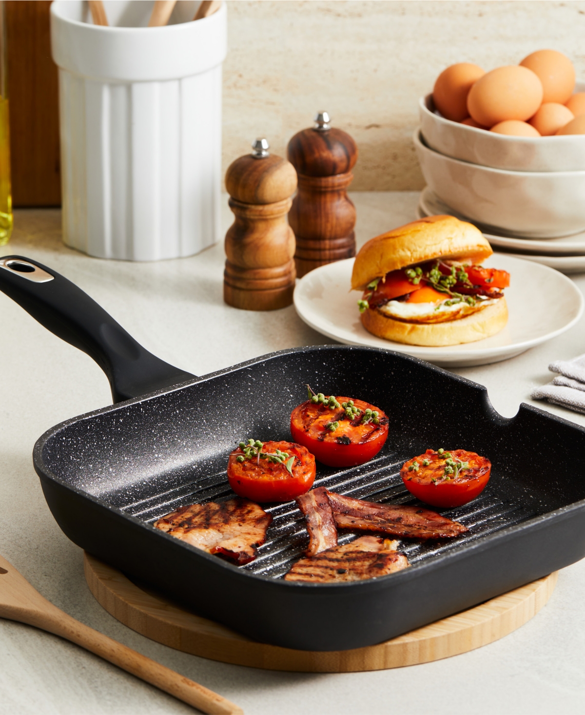Cuisine::pro Granite 11" Cast Aluminum Grill Pan In Black