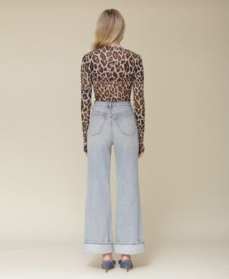 Women's Leopard Printed Long-Sleeve Mesh Top & Cuffed High-Rise Wide-Leg Jeans