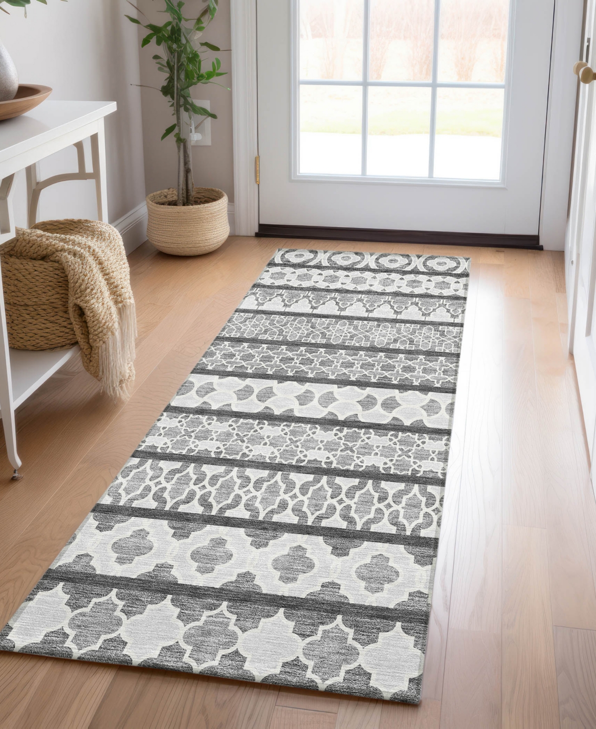 Addison Chantille Acn726 2'3"x7'6" Runner Area Rug In Gray