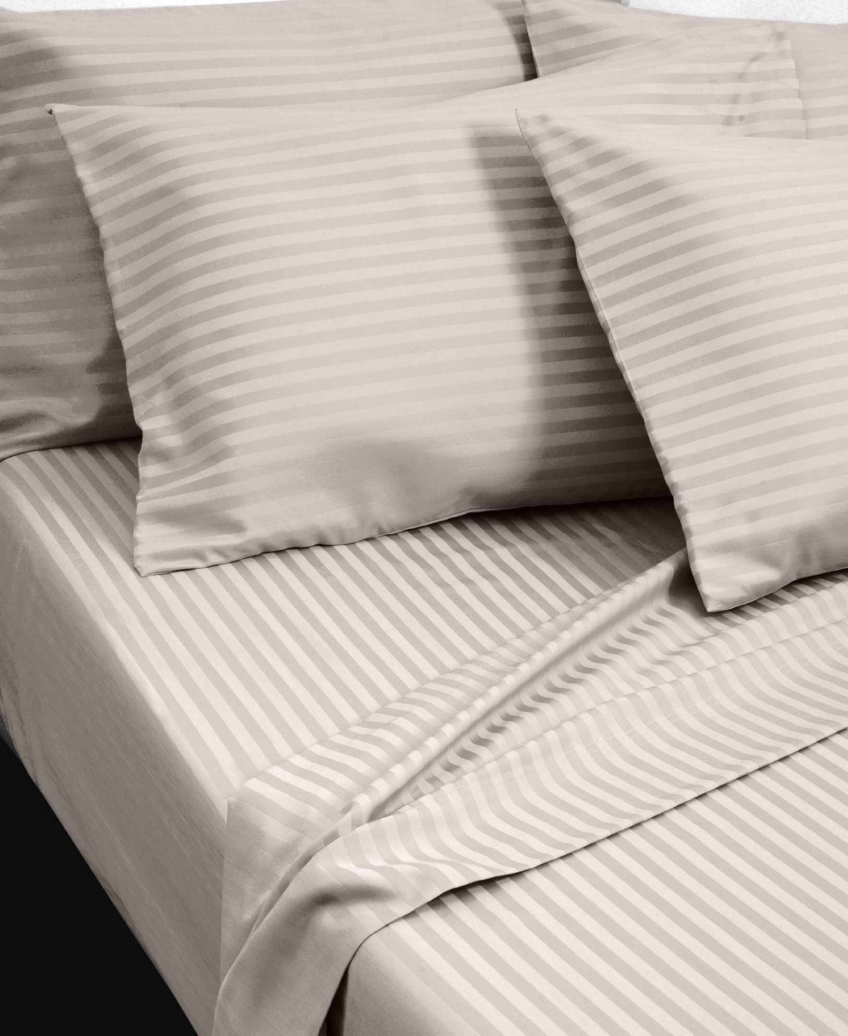 Fairfield Square Collection Brookline 1400 Thread Count Light Grey 6 Pc. Sheet Set, Queen, Exclusively At Macy's