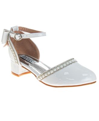 Little Girls Low Heeled Dress Shoes. (Little Kids/Big Kids)