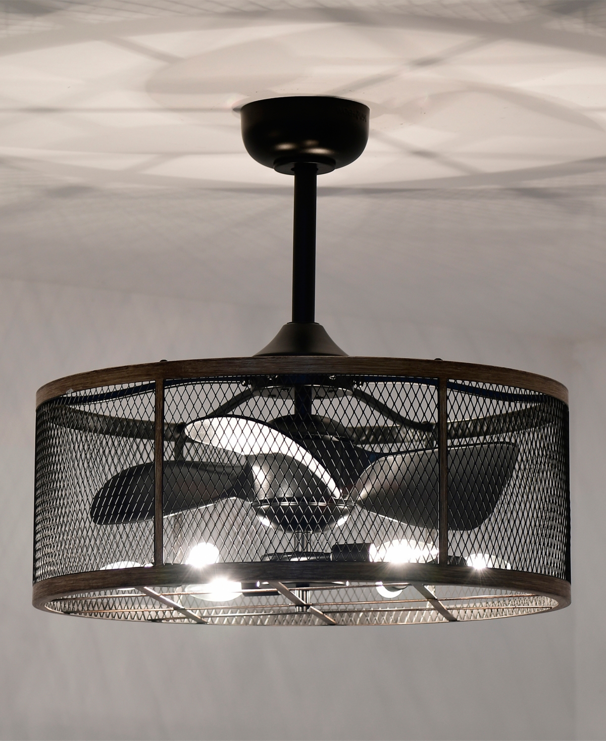HOME ACCESSORIES 24" MERDAN INDOOR CEILING FAN WITH LIGHT KIT AND REMOTE 