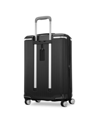 Silhouette 18 Expandable Medium Hardside Check-in Spinner