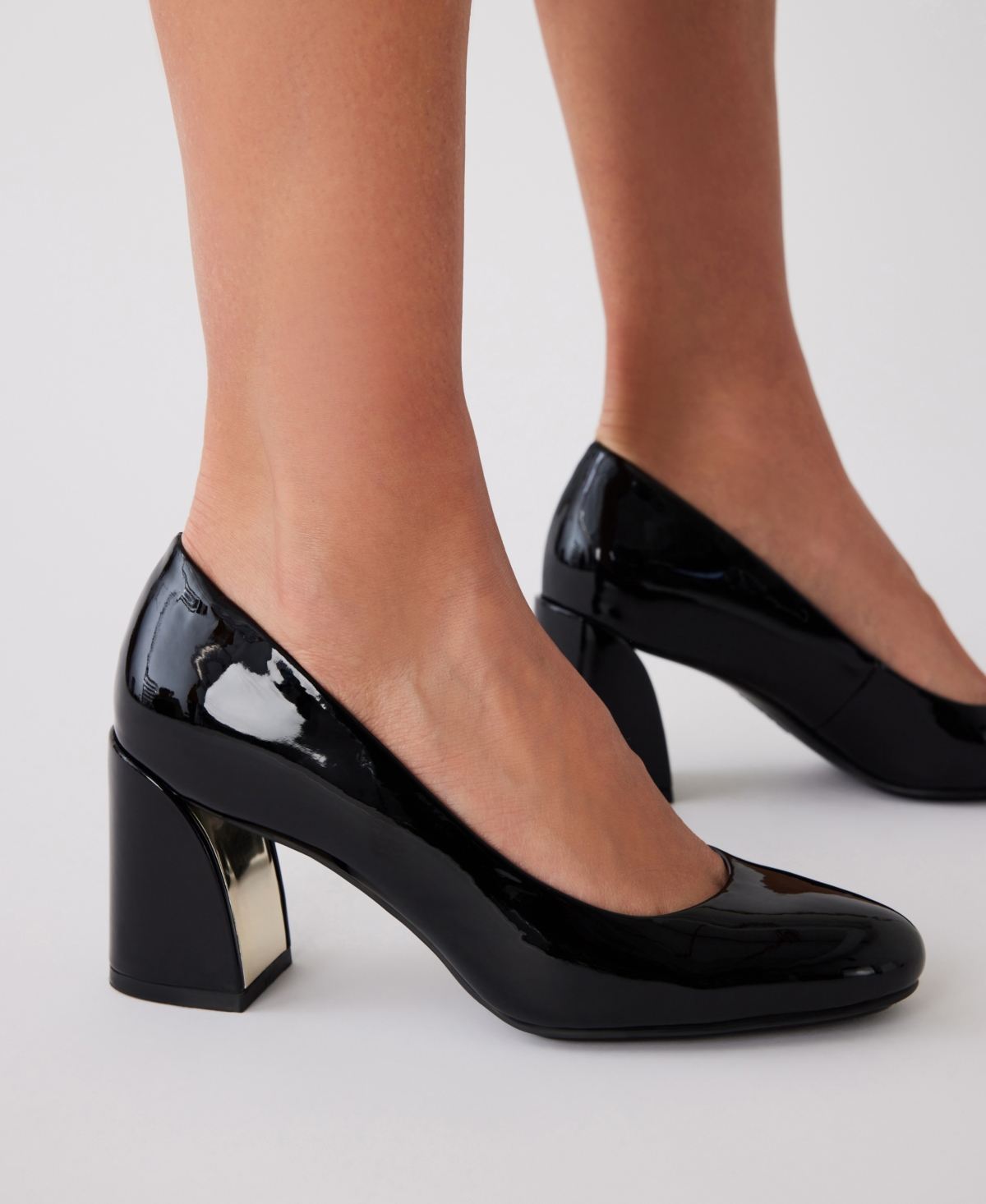 Anne Klein Women's Graham Round Toe Block Heel Pumps