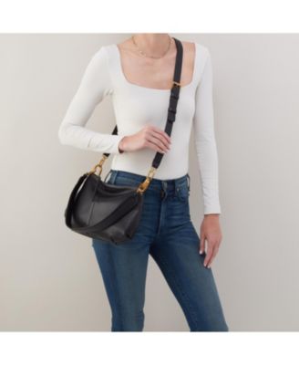 ADVANCE SHOULDER CROSSBODY