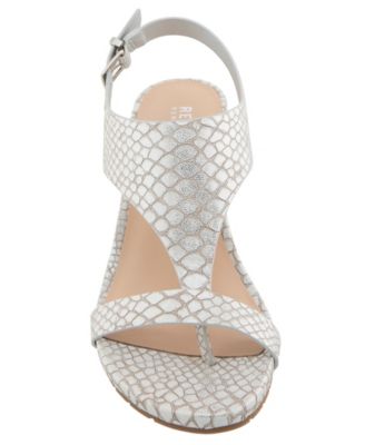 Women's Greatly Thong Almond Toe Wedge Sandals