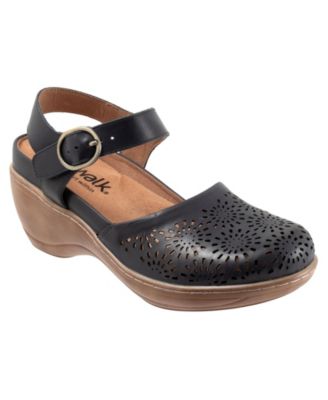Mabelle Perf Clog