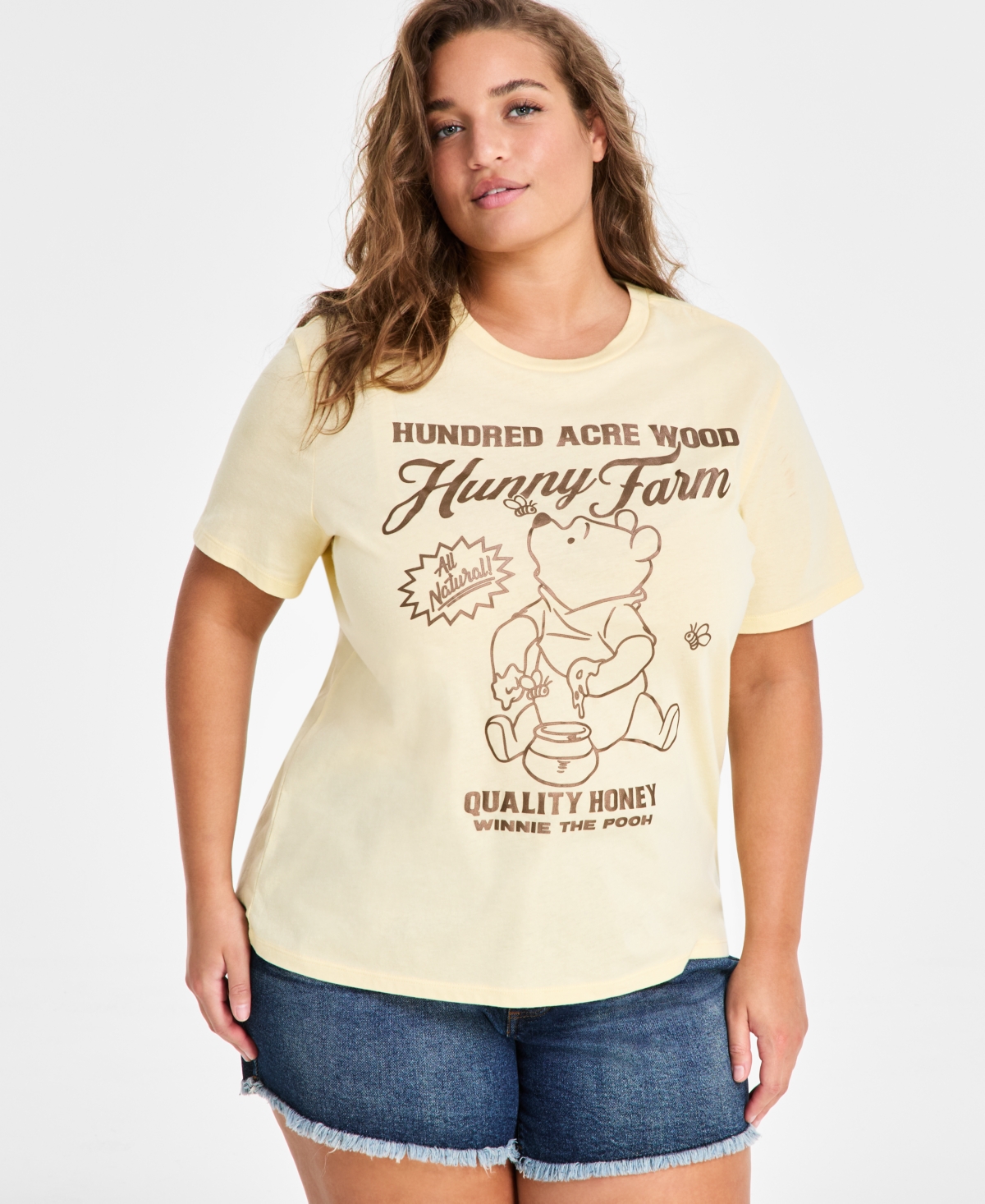 Trendy Plus Size Winnie The Pooh Graphic T-Shirt - Yellow