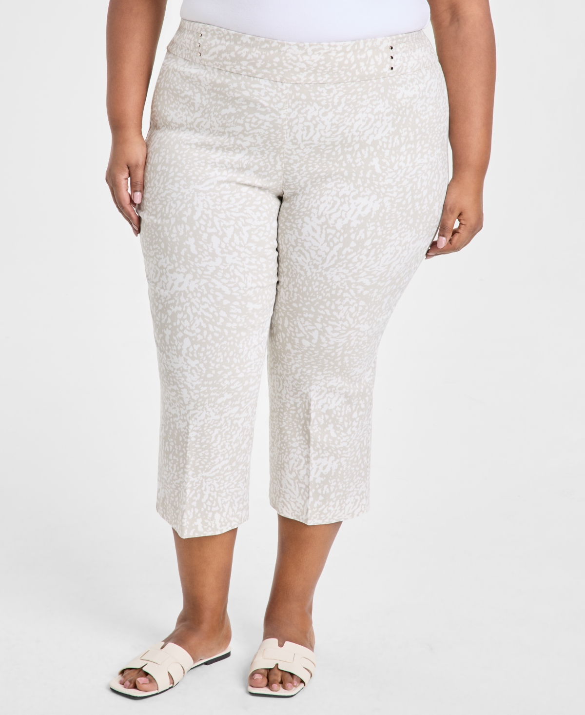 Jm Collection Plus Size Print Rivet-waist Capri Pants, Exclusively At Macy's In Stonewall