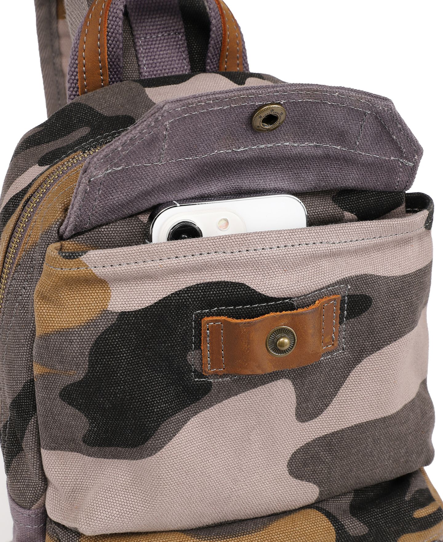 Женская сумка TSD BRAND Mountain Leaf Top Handle Sling, цвет: Серый камуфляжный — фото 6