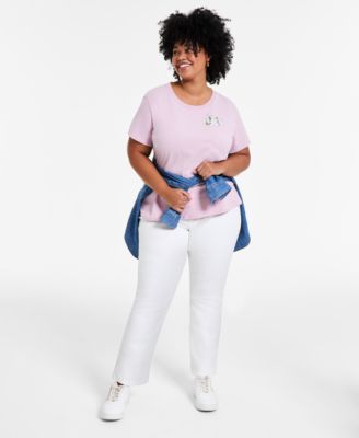 Trendy Plus Size Perfect Tee & Straight-Leg Jeans