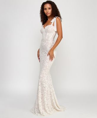 Juniors' Glitter-Lace Tie-Shoulder Sweetheart Gown